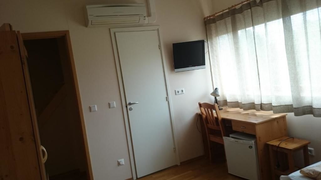 Проживание в семье Aisa Accommodation Пярну